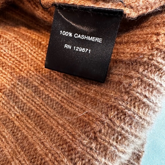 Naked Cashmere Women’s Sz:L Brown 100% Cashmere Ribbed V Neck Sweater Vest - Picture 7 of 11